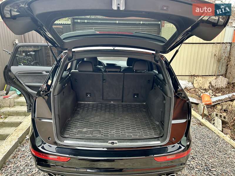 Внедорожник / Кроссовер Audi SQ5 2016 в Киеве фото 3 Внедорожник / Кроссовер Audi SQ5 2016 в Киеве