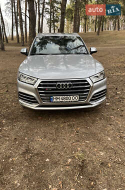 Внедорожник / Кроссовер Audi SQ5 2018 в 