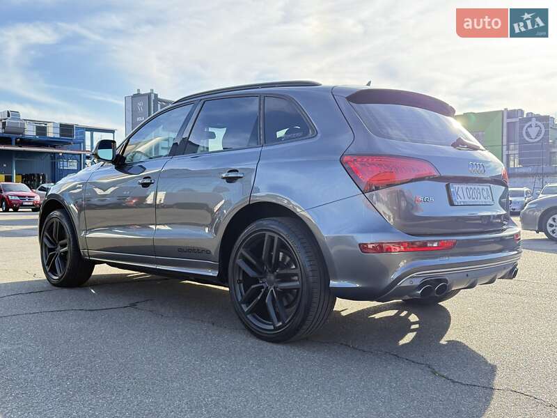 Внедорожник / Кроссовер Audi SQ5 2015 в Киеве
