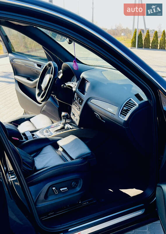 Внедорожник / Кроссовер Audi SQ5 2014 в Львове