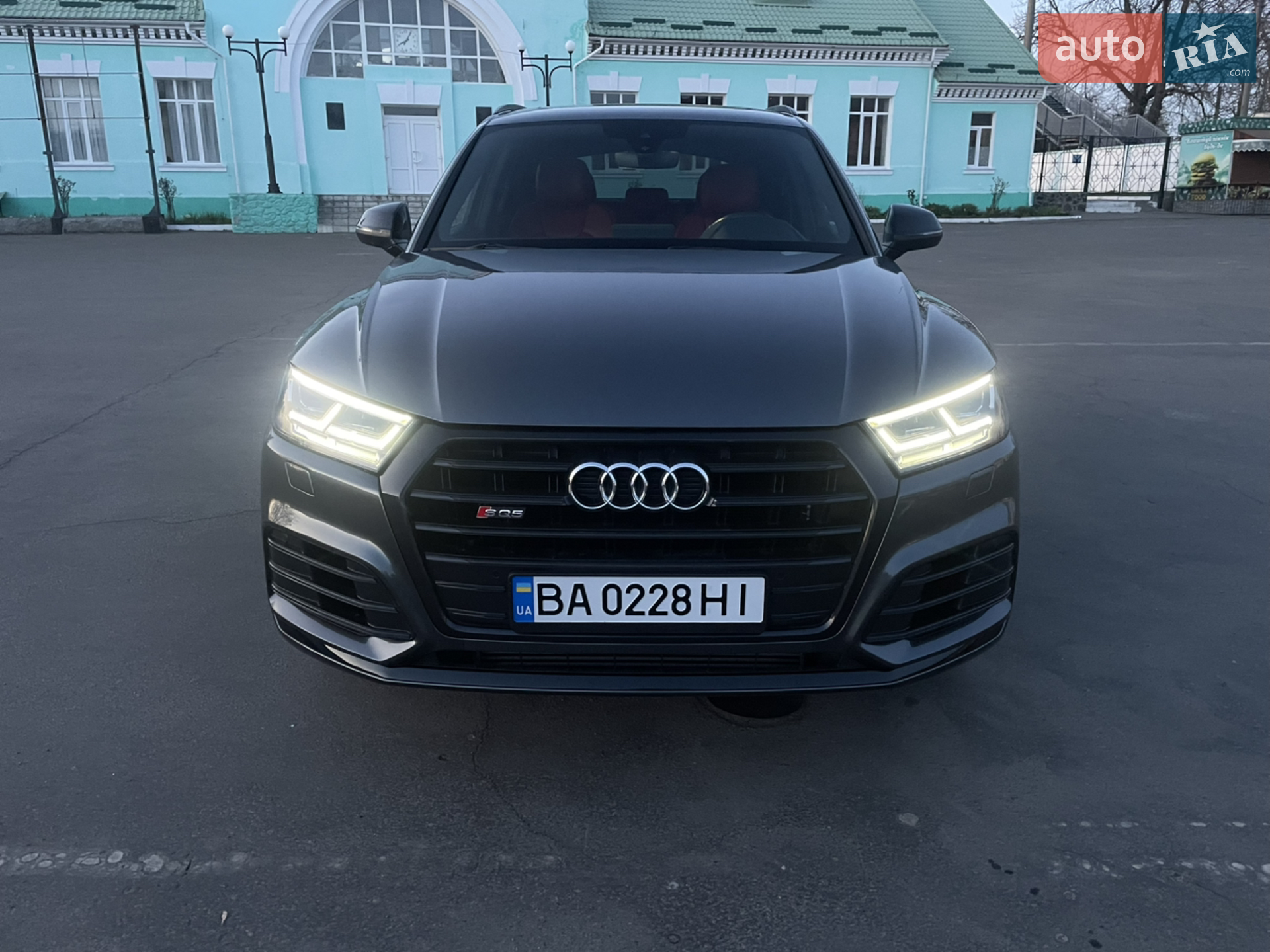 2019 Audi SQ5 - мініатюра 12