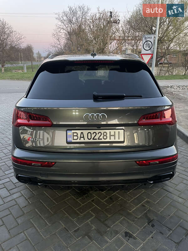 Внедорожник / Кроссовер Audi SQ5 2019 в Гайвороне