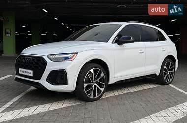Внедорожник / Кроссовер Audi SQ5 2022 в 