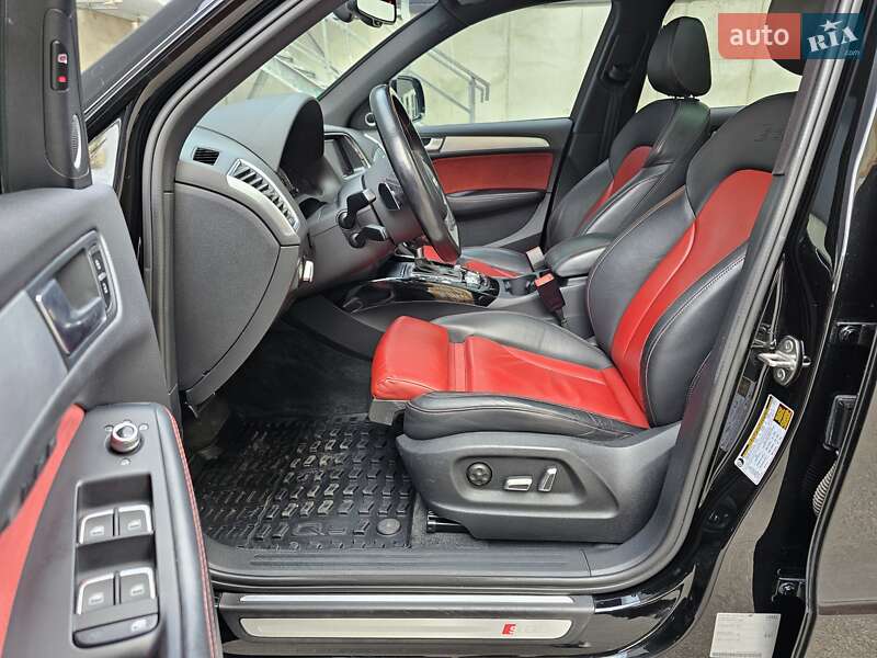 Позашляховик / Кросовер Audi SQ5 2016 в Києві