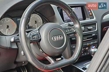 Позашляховик / Кросовер Audi SQ5 2016 в 