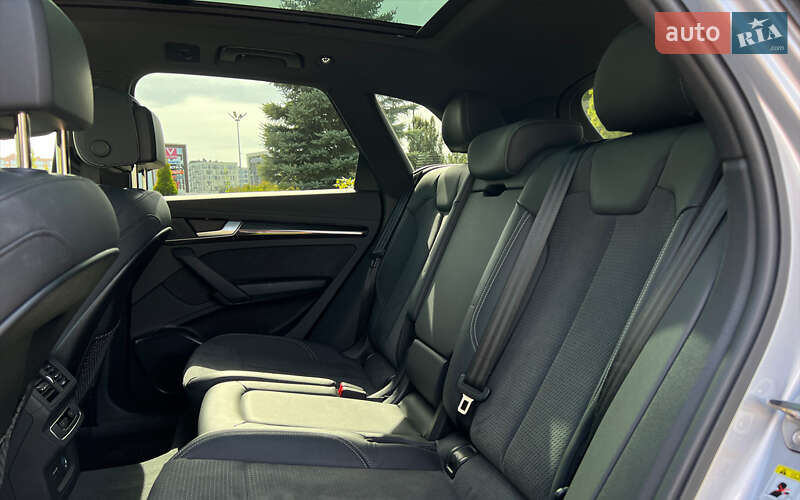 Позашляховик / Кросовер Audi SQ5 2022 в Львові