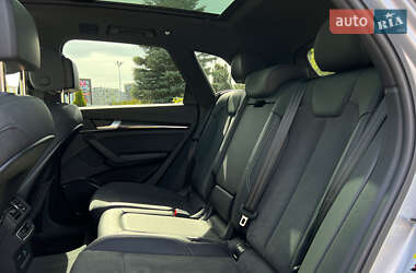Позашляховик / Кросовер Audi SQ5 2022 в 