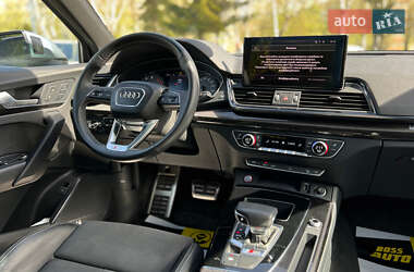 Позашляховик / Кросовер Audi SQ5 2022 в 