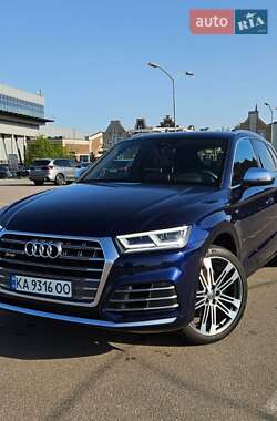 Позашляховик / Кросовер Audi SQ5 2018 в 