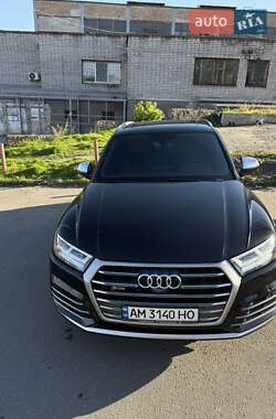 Внедорожник / Кроссовер Audi SQ5 2017 в 