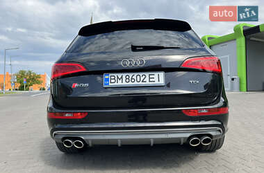 Внедорожник / Кроссовер Audi SQ5 2014 в 