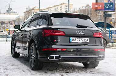 Внедорожник / Кроссовер Audi SQ5 2018 в 