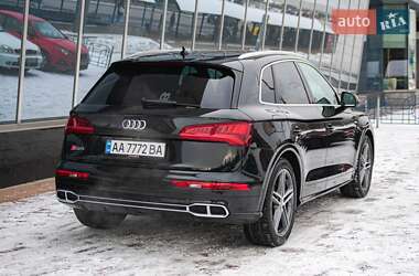 Внедорожник / Кроссовер Audi SQ5 2018 в 