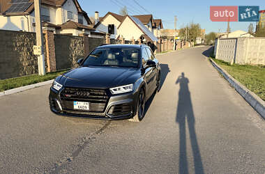 Внедорожник / Кроссовер Audi SQ5 2019 в 