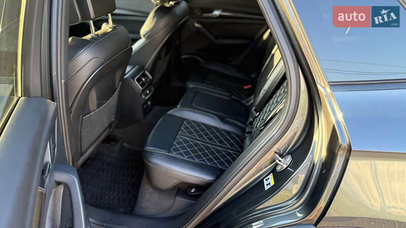 Позашляховик / Кросовер Audi SQ5 2019 в Василькові