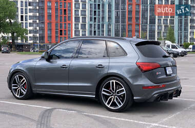 Внедорожник / Кроссовер Audi SQ5 2015 в 