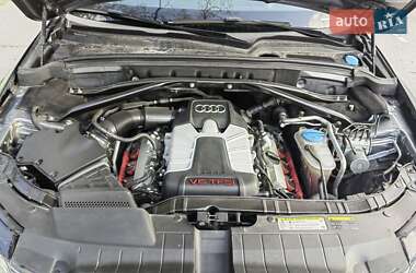 Позашляховик / Кросовер Audi SQ5 2013 в 