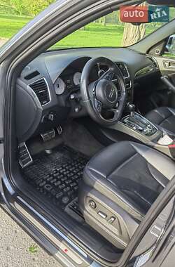 Позашляховик / Кросовер Audi SQ5 2013 в 