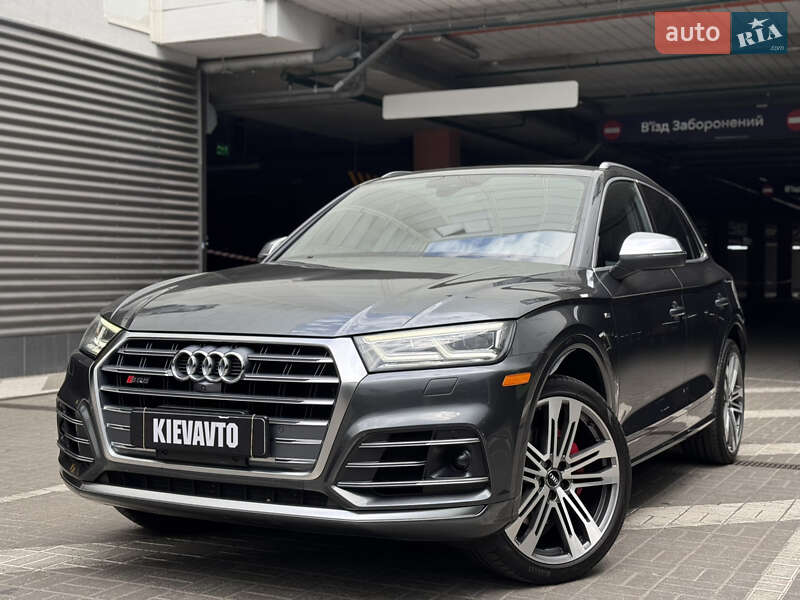 Позашляховик / Кросовер Audi SQ5 2018 в Києві
