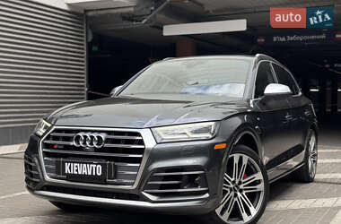 Внедорожник / Кроссовер Audi SQ5 2018 в 