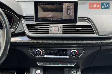 Внедорожник / Кроссовер Audi SQ5 2018 в 