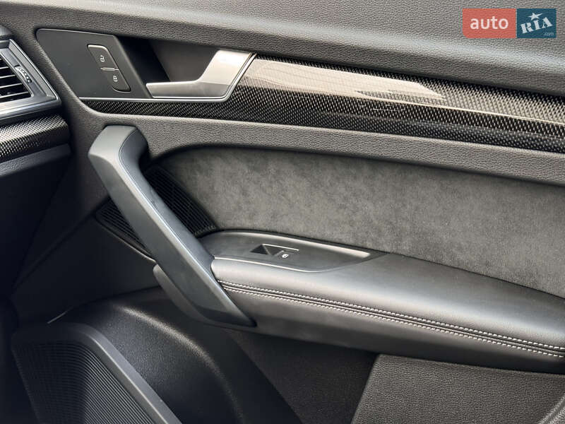 Позашляховик / Кросовер Audi SQ5 2018 в Києві