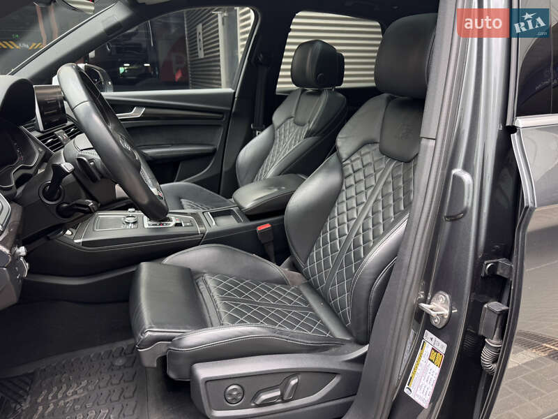 Позашляховик / Кросовер Audi SQ5 2018 в Києві