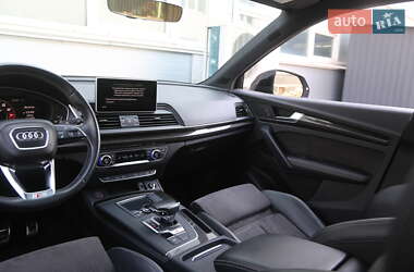 Внедорожник / Кроссовер Audi SQ5 2018 в 