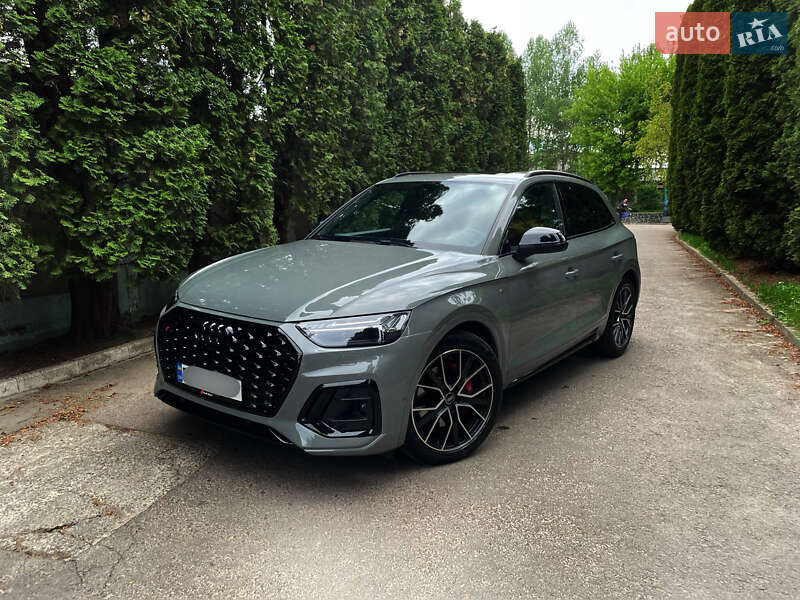 Позашляховик / Кросовер Audi SQ5 2022 в Рівному