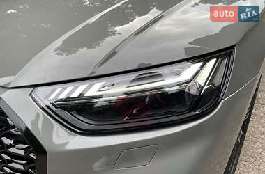 Внедорожник / Кроссовер Audi SQ5 2022 в 