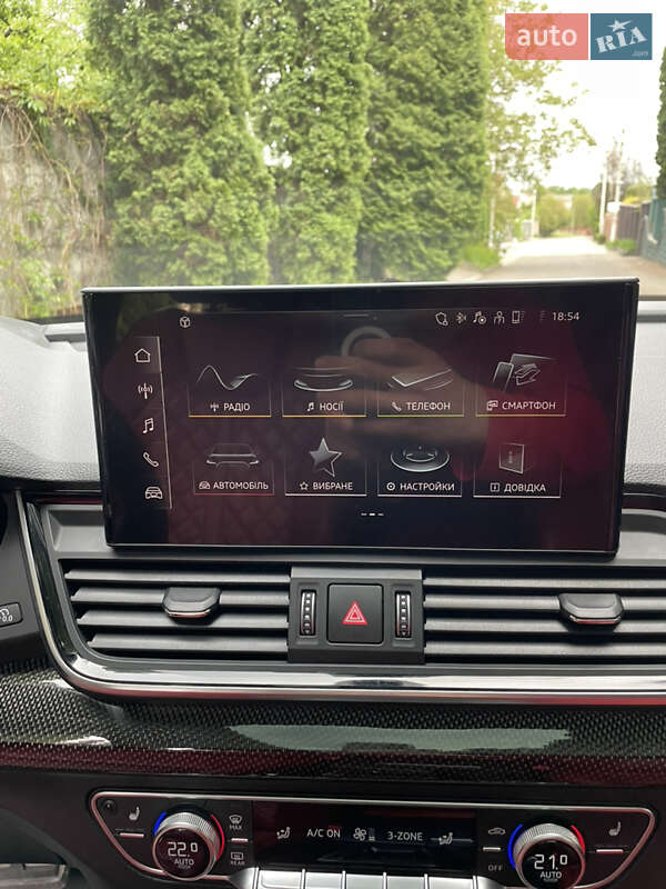 Позашляховик / Кросовер Audi SQ5 2022 в Рівному