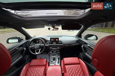 Внедорожник / Кроссовер Audi SQ5 2019 в 