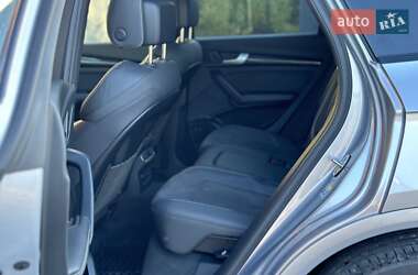 Внедорожник / Кроссовер Audi SQ5 2022 в 