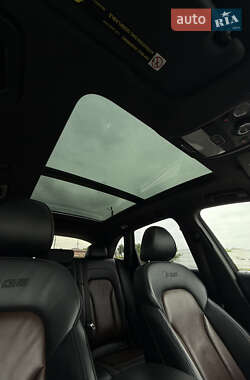 Внедорожник / Кроссовер Audi SQ5 2014 в 