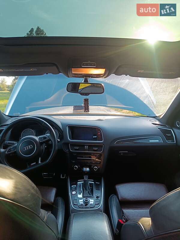 Внедорожник / Кроссовер Audi SQ5 2016 в Кременчуге