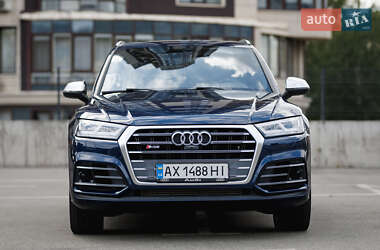 Внедорожник / Кроссовер Audi SQ5 2018 в 