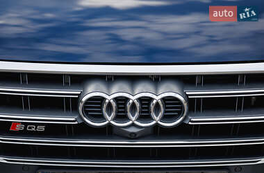 Внедорожник / Кроссовер Audi SQ5 2018 в 
