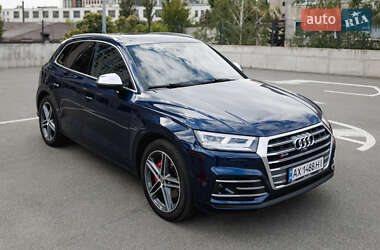 Внедорожник / Кроссовер Audi SQ5 2018 в 