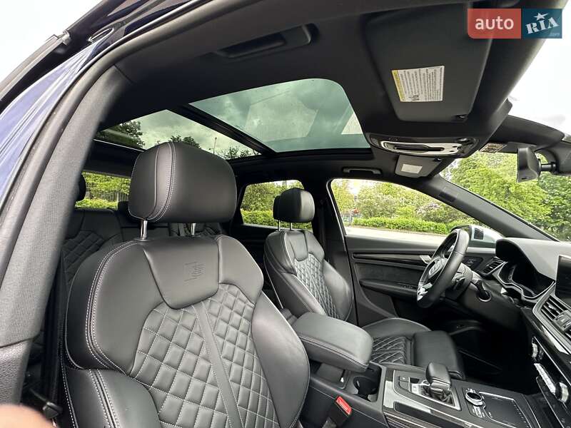 Внедорожник / Кроссовер Audi SQ5 2018 в Харькове