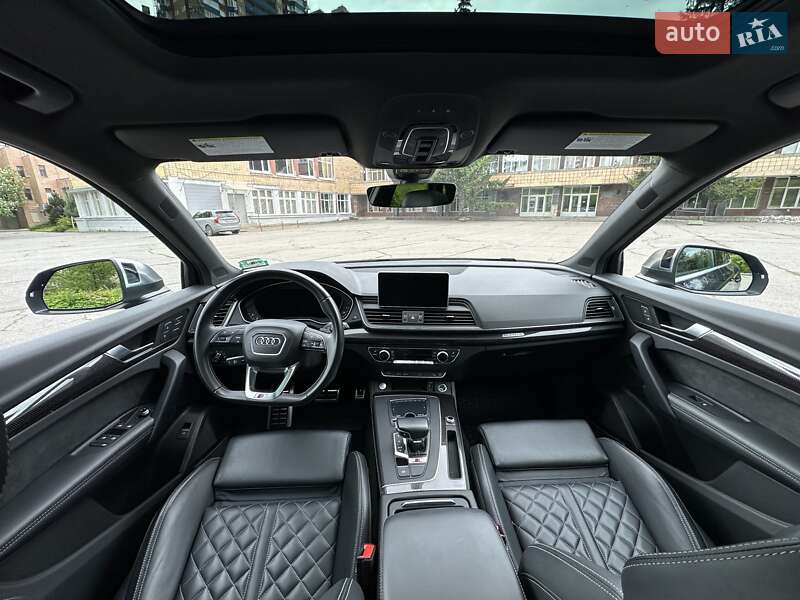 Внедорожник / Кроссовер Audi SQ5 2018 в Харькове