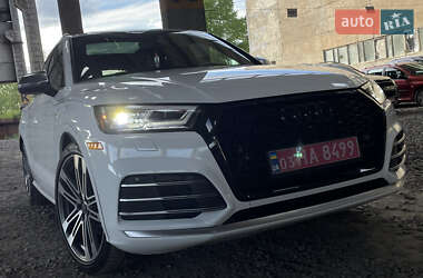 Позашляховик / Кросовер Audi SQ5 2018 в 