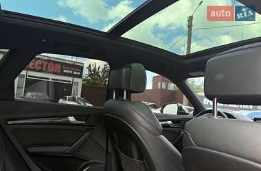 Позашляховик / Кросовер Audi SQ5 2019 в 