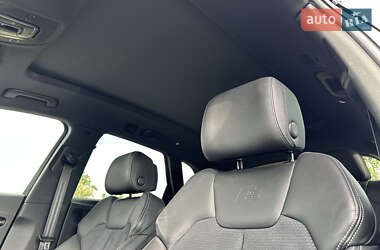 Внедорожник / Кроссовер Audi SQ5 2022 в 