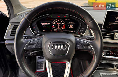 Внедорожник / Кроссовер Audi SQ5 2018 в 