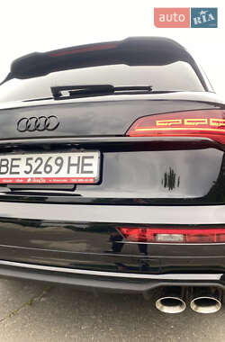 Позашляховик / Кросовер Audi SQ5 2023 в 