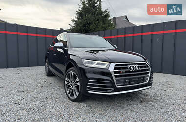 Внедорожник / Кроссовер Audi SQ5 2017 в Луцке