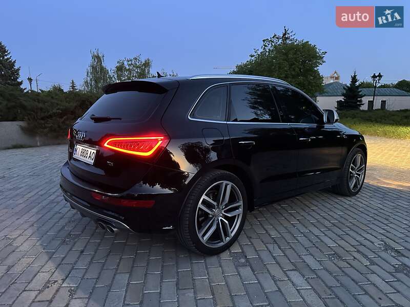 Внедорожник / Кроссовер Audi SQ5 2014 в Белой Церкви