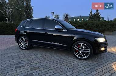 Внедорожник / Кроссовер Audi SQ5 2014 в 
