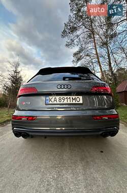 Внедорожник / Кроссовер Audi SQ5 2020 в 