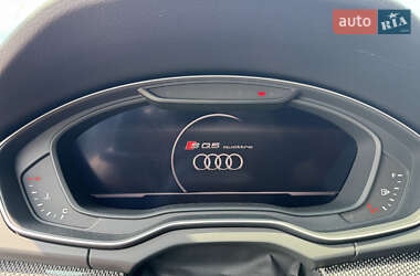 Внедорожник / Кроссовер Audi SQ5 2018 в 